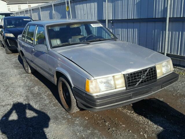 YV1JS8702P3107444 - 1993 VOLVO 940 SILVER photo 1