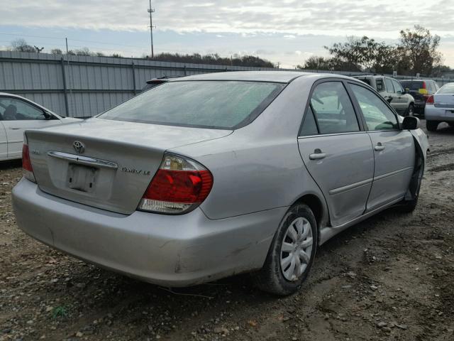 4T1BE32K65U017715 - 2005 TOYOTA CAMRY LE SILVER photo 4