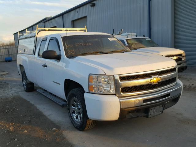 1GCRCPE09BZ277602 - 2011 CHEVROLET SILVERADO WHITE photo 1