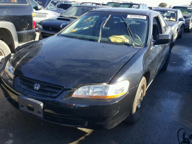 1HGCG3260YA004469 - 2000 HONDA ACCORD LX BLACK photo 2