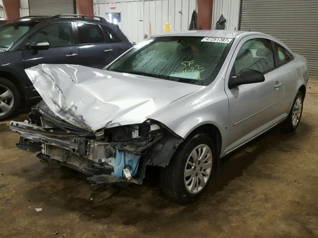 1G1AS18H097221741 - 2009 CHEVROLET COBALT LS SILVER photo 2