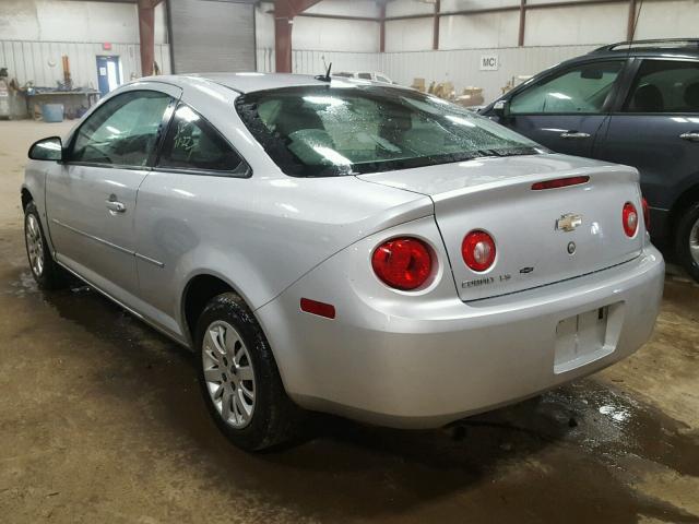 1G1AS18H097221741 - 2009 CHEVROLET COBALT LS SILVER photo 3