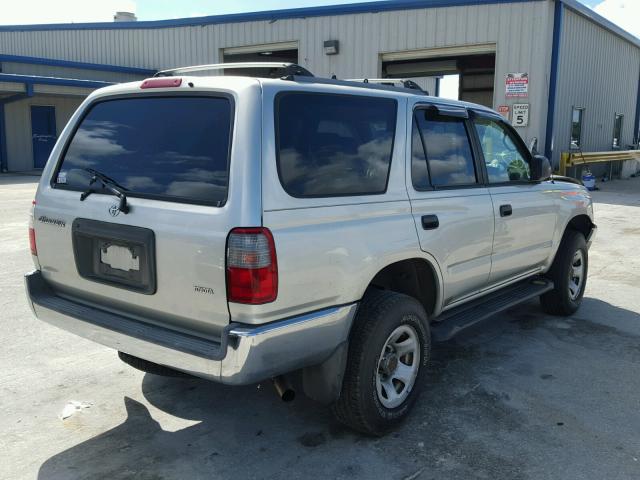 JT3GM84R7Y0061890 - 2000 TOYOTA 4RUNNER SILVER photo 4