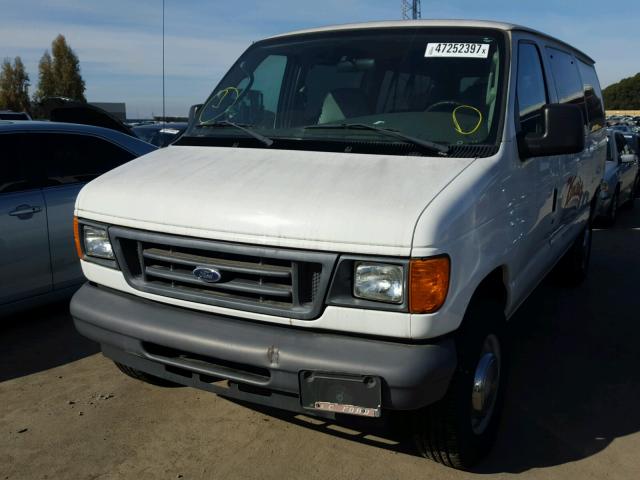 1FBNE31S86HB38716 - 2006 FORD ECONOLINE WHITE photo 2