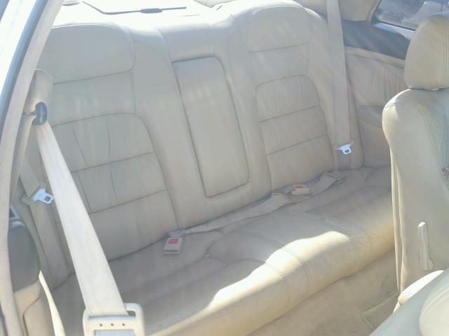 JH4KA8274RC000169 - 1994 ACURA LEGEND LS WHITE photo 6