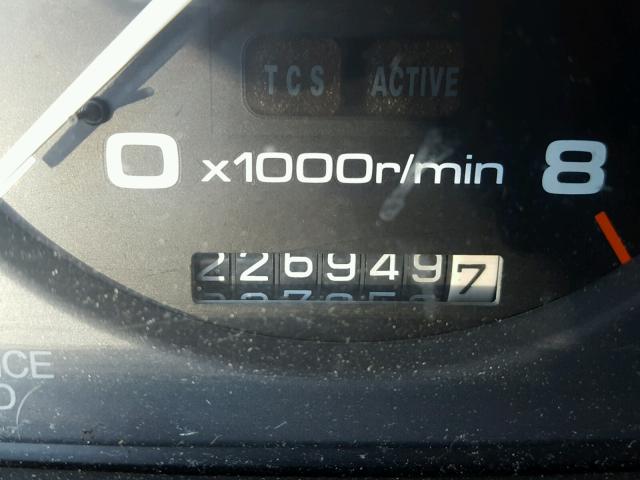 JH4KA8274RC000169 - 1994 ACURA LEGEND LS WHITE photo 8