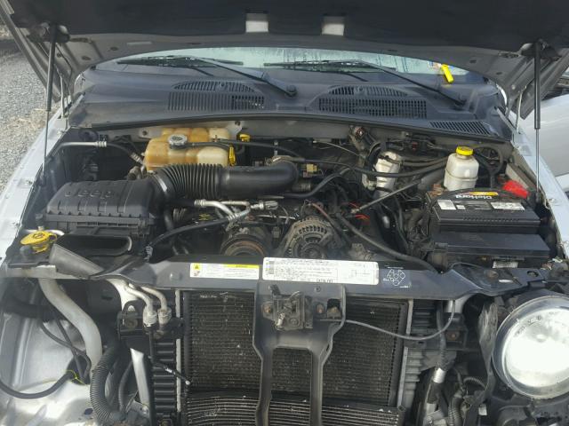 1J4GL38K86W293319 - 2006 JEEP LIBERTY RE SILVER photo 7