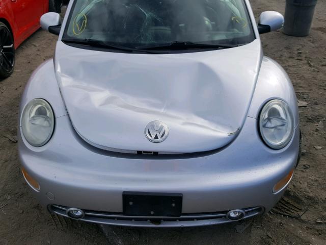 3VWCD21Y54M302126 - 2004 VOLKSWAGEN NEW BEETLE GRAY photo 7