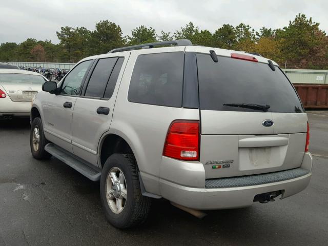 1FMZU73E54UC11569 - 2004 FORD EXPLORER X SILVER photo 3