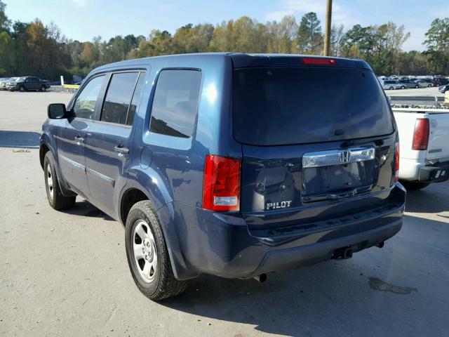 5FNYF3H2XBB042530 - 2011 HONDA PILOT LX BLUE photo 3