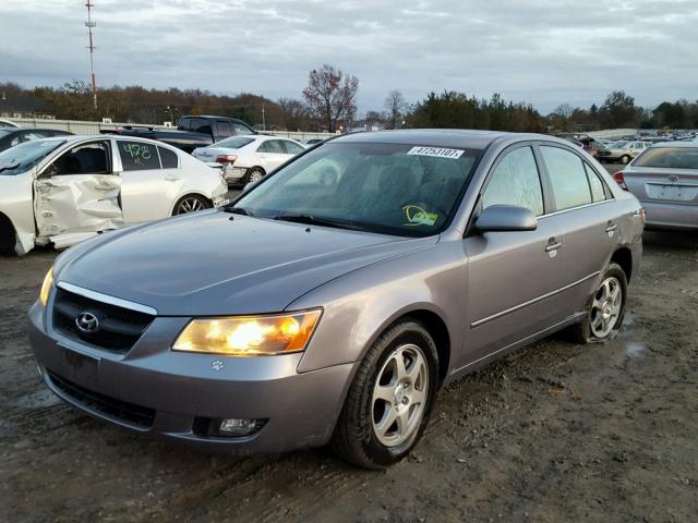 5NPEU46F87H167927 - 2007 HYUNDAI SONATA SE GRAY photo 2