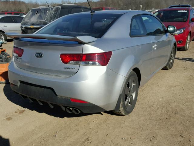 KNAFU6A24B5332964 - 2011 KIA FORTE EX SILVER photo 4