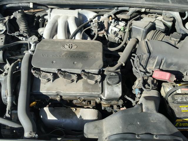 4T1BF32K52U512206 - 2002 TOYOTA CAMRY LE 银色 照片 7