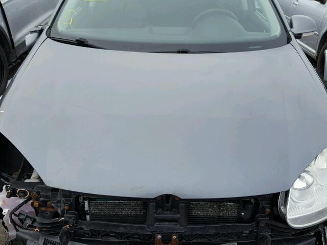 3VWJL71K19M098791 - 2009 VOLKSWAGEN JETTA TDI GRAY photo 7