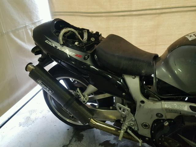 JS1GW71A752110403 - 2005 SUZUKI GSX1300 RK GRAY photo 6