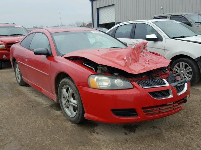 4B3AG42G84E031720 - 2004 DODGE STRATUS SX RED photo 1