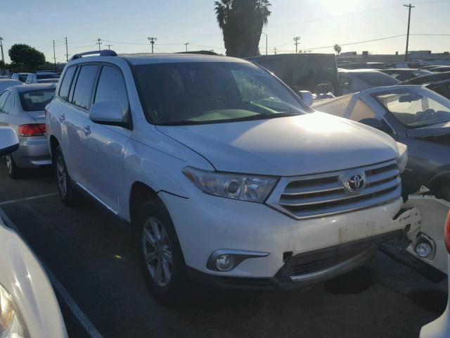 5TDBK3EH0BS054689 - 2011 TOYOTA HIGHLANDER WHITE photo 1