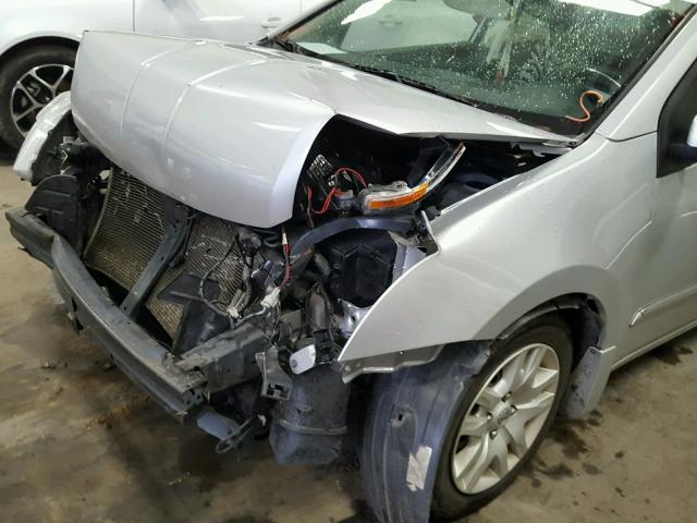 3N1AB6AP2CL646597 - 2012 NISSAN SENTRA 2.0 SILVER photo 9