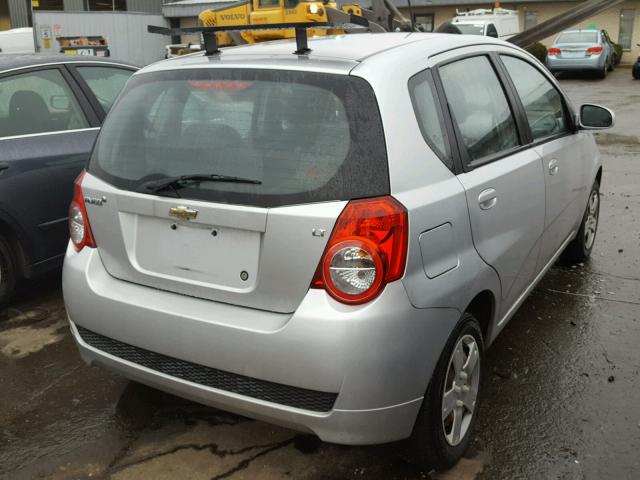 KL1TD6DE6BB191710 - 2011 CHEVROLET AVEO LS SILVER photo 4
