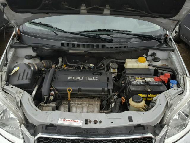 KL1TD6DE6BB191710 - 2011 CHEVROLET AVEO LS SILVER photo 7