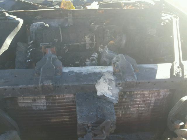 2G1WX12K5X9174813 - 1999 CHEVROLET MONTE CARL 烧焦的 照片 7