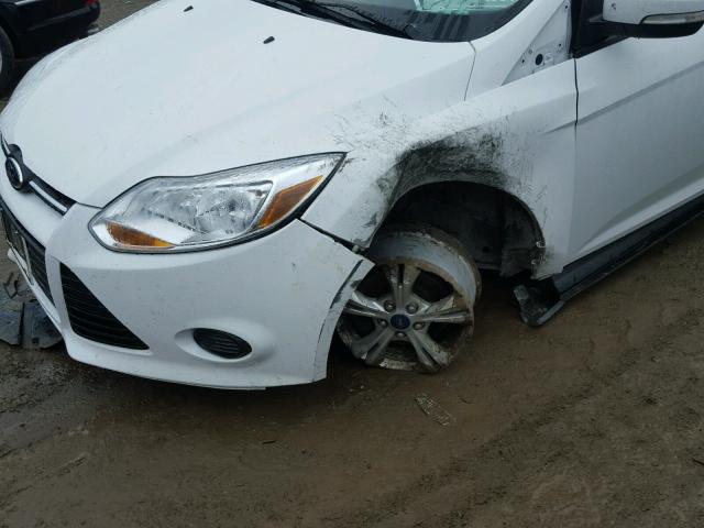 1FADP3F20DL125131 - 2013 FORD FOCUS SE WHITE photo 9