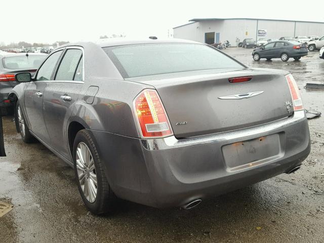 2C3CK6CT3BH574000 - 2011 CHRYSLER 300C GRAY photo 3