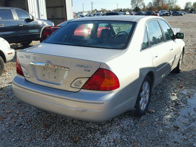 4T1BF28B8YU089020 - 2000 TOYOTA AVALON XL Күміс фото 4