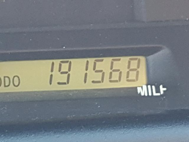 4T1BF28B8YU089020 - 2000 TOYOTA AVALON XL Күміс фото 8