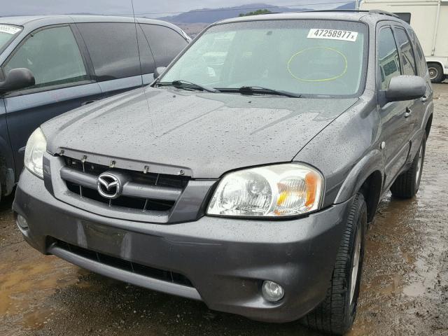 4F2YZ04195KM45828 - 2005 MAZDA TRIBUTE S GRAY photo 2