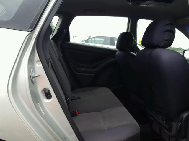 2T1KR32E73C014450 - 2003 TOYOTA MATRIX 银色 照片 6