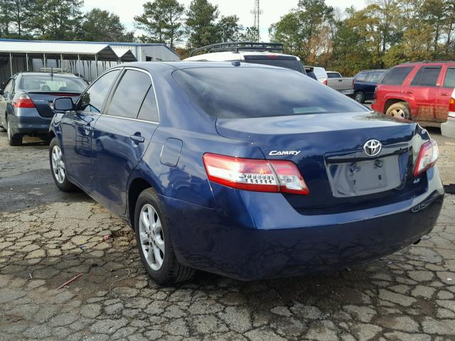 4T1BF3EKXAU556311 - 2010 TOYOTA CAMRY BASE BLUE photo 3