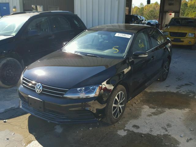 3VWB67AJ7HM239297 - 2017 VOLKSWAGEN JETTA BLACK photo 2