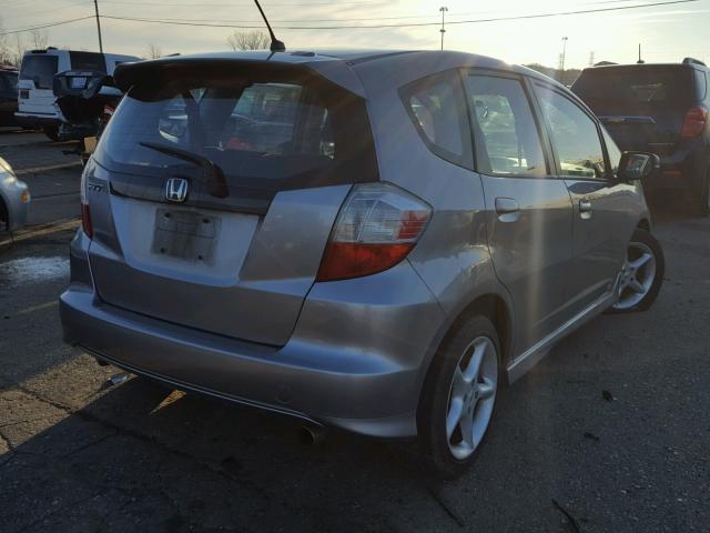 JHMGE87499S021596 - 2009 HONDA FIT SPORT SILVER photo 4