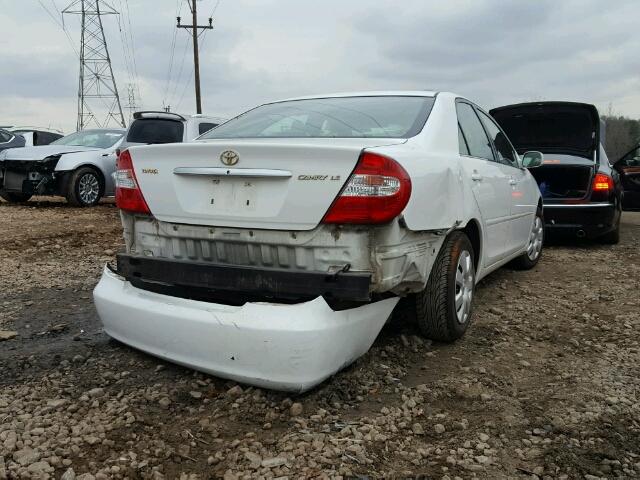 4T1BE32K34U322460 - 2004 TOYOTA CAMRY LE WHITE photo 4