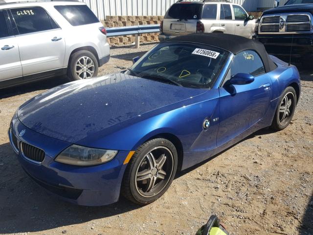 4USBU33566LW68537 - 2006 BMW Z4 3.0 BLUE photo 2