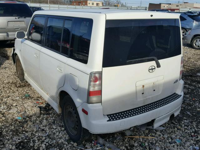 JTLKT324364086430 - 2006 TOYOTA SCION XB WHITE photo 3