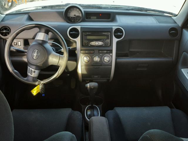 JTLKT324364086430 - 2006 TOYOTA SCION XB Blanco foto 9
