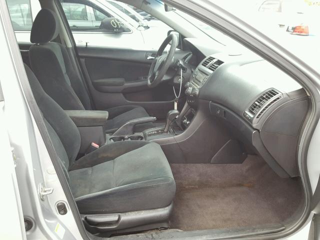 1HGCM56146A084052 - 2006 HONDA ACCORD VAL SILVER photo 5