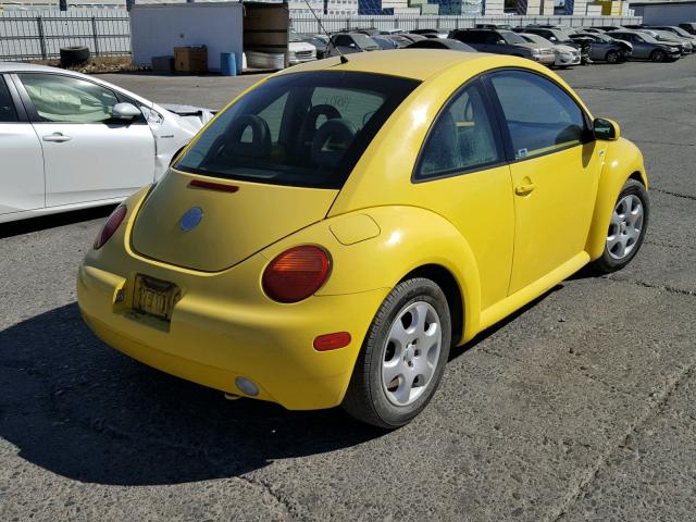 3VWCK21C42M436259 - 2002 VOLKSWAGEN NEW BEETLE 黄色 照片 4