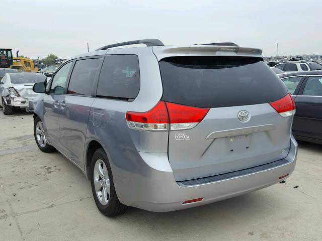 5TDKK3DC9ES478303 - 2014 TOYOTA SIENNA LE SILVER photo 3