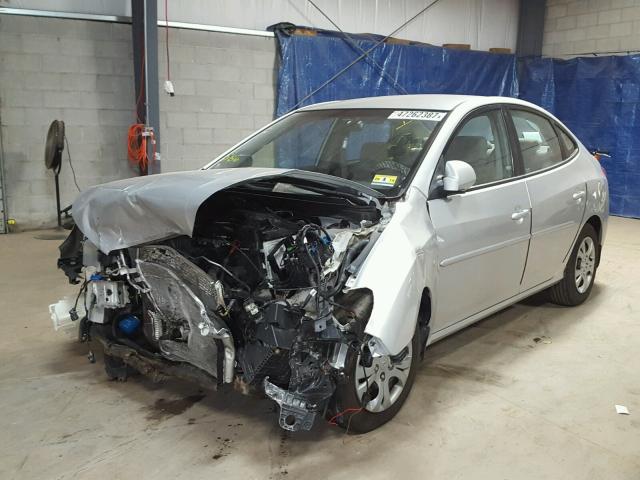 KMHDU46D69U803193 - 2009 HYUNDAI ELANTRA GL SILVER photo 2