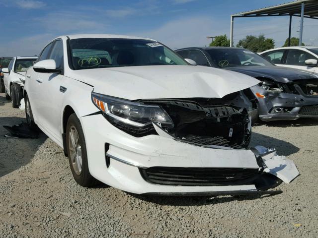 5XXGT4L30JG196038 - 2018 KIA OPTIMA LX WHITE photo 1