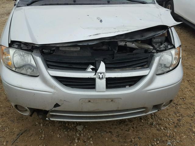 2D4GP44L57R303557 - 2007 DODGE GRAND CARA SILVER photo 9