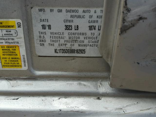 KL1TD5DE0BB162925 - 2011 CHEVROLET AVEO LS 银色 照片 10