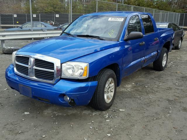 1D7HE48K27S123191 - 2007 DODGE DAKOTA QUA BLUE photo 2