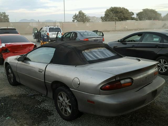 2G1FP32K522103690 - 2002 CHEVROLET CAMARO GRAY photo 3