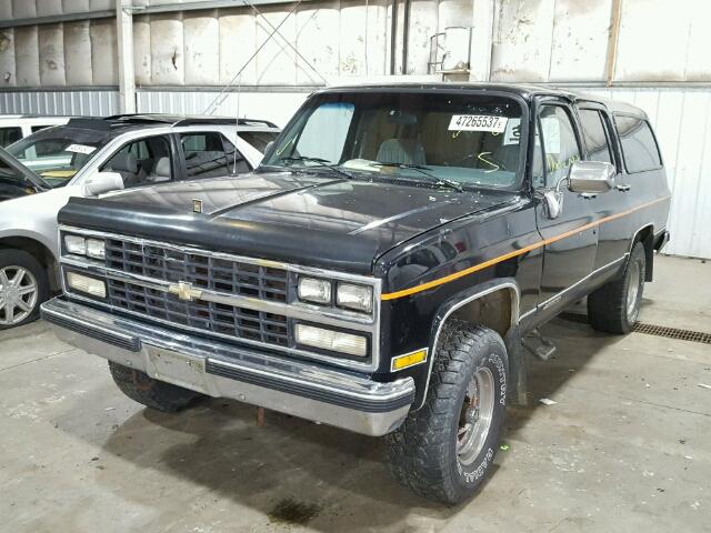 1GNGV26K9KF168974 - 1989 CHEVROLET SUBURBAN V BLACK photo 2