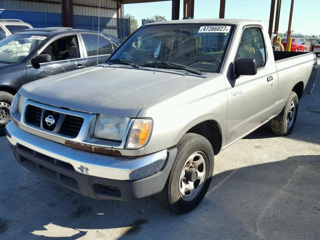 1N6DD21S9YC314772 - 2000 NISSAN FRONTIER X GRAY photo 2