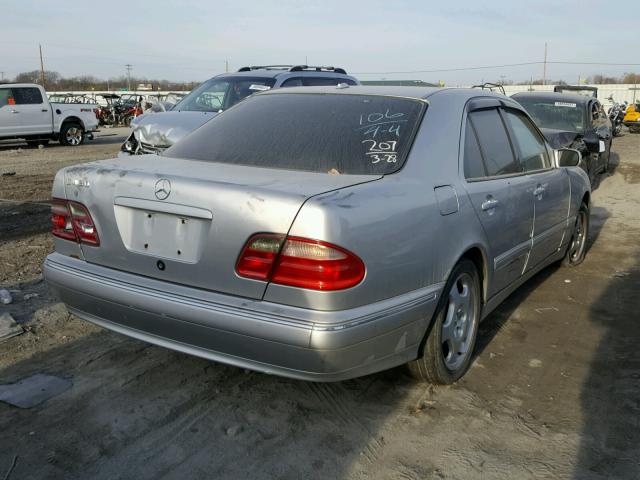 WDBJF70J5YB079510 - 2000 MERCEDES-BENZ E 430 SILVER photo 3